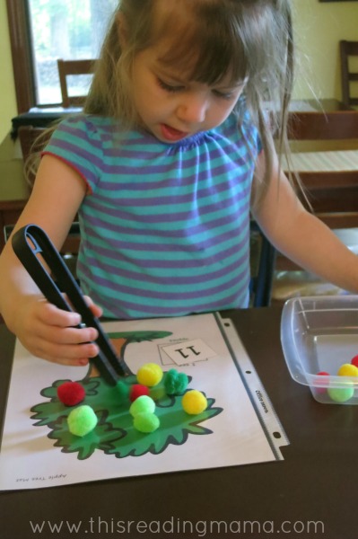 Using Tongs with Pom Poms for Fine Motor | This Reading Mama